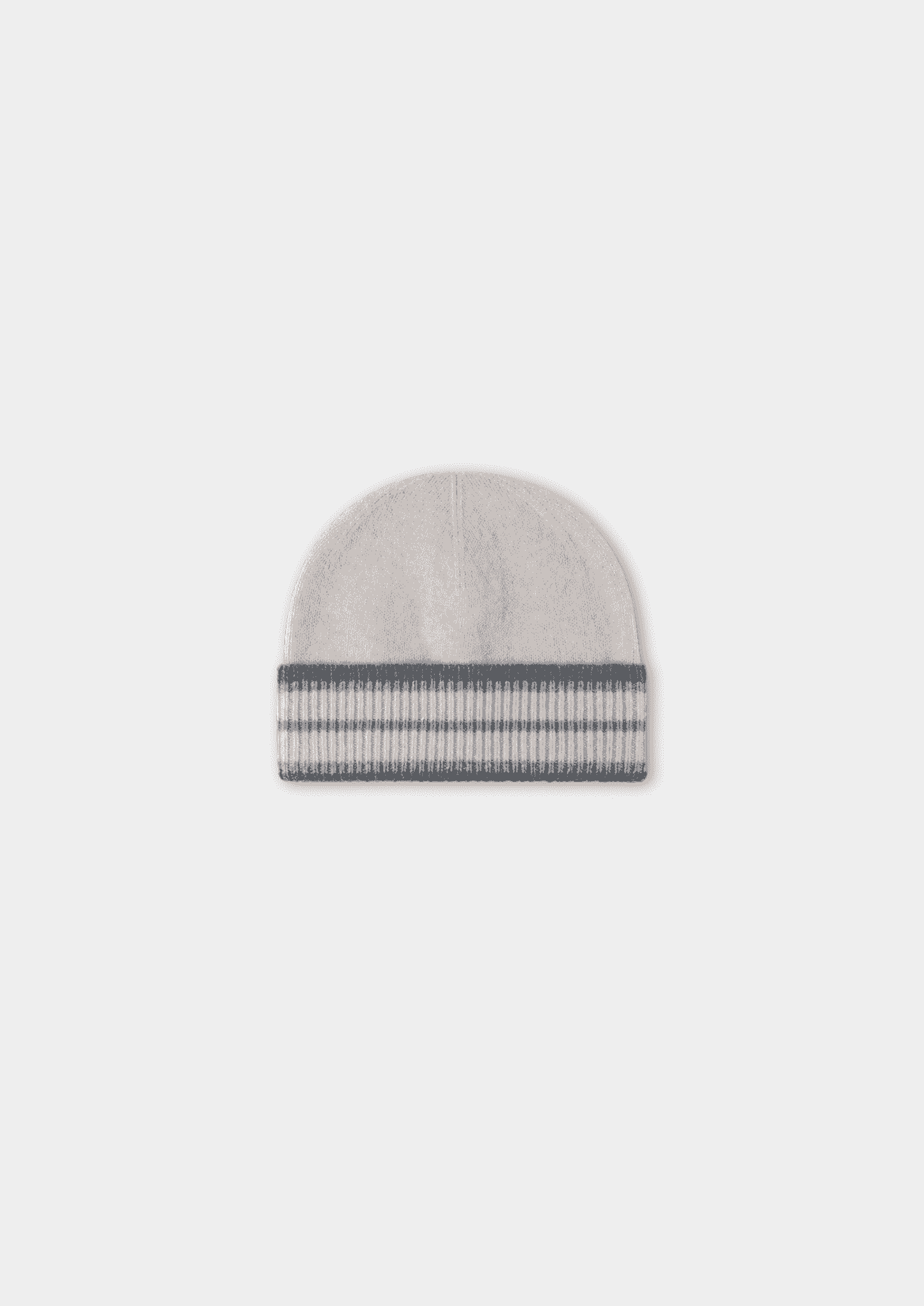 WHITE MERINO WOOL WINTERTIME BEANIE