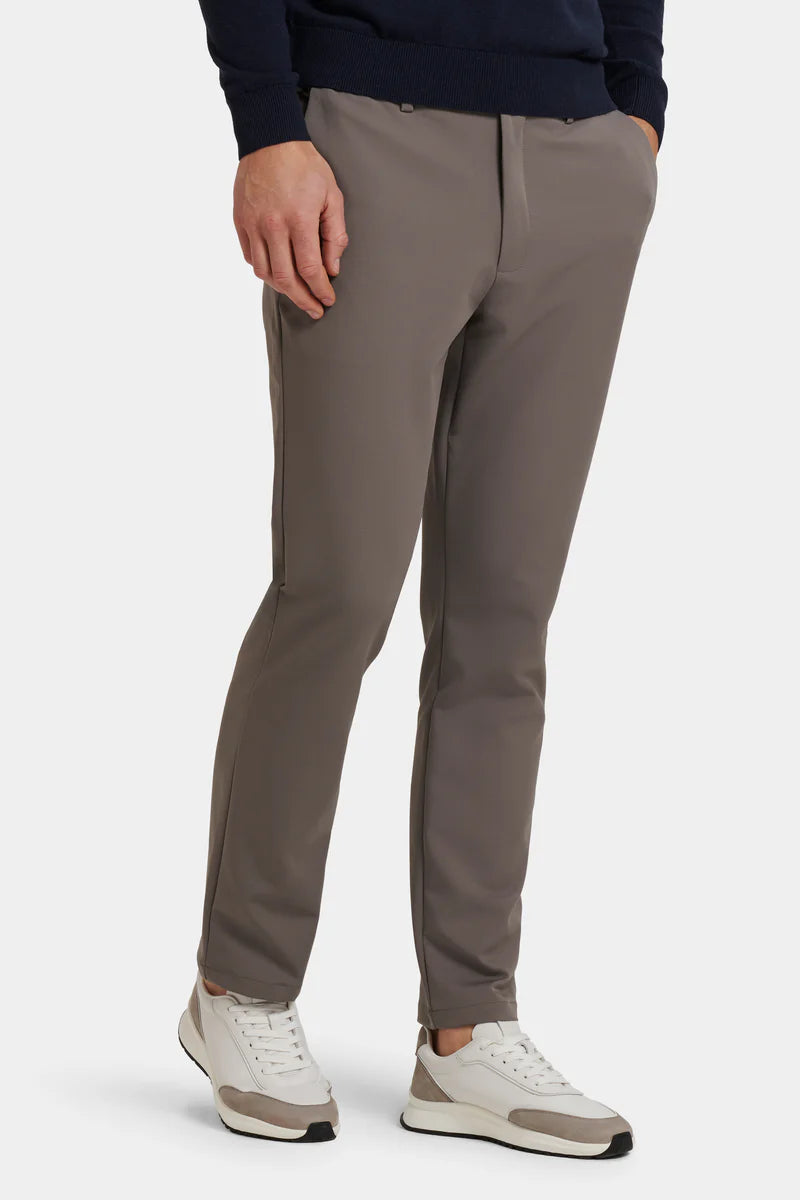 The Tech Pants – 4-Way Stretch | Skin-Soft Performance Trousers | ASCENDARY®