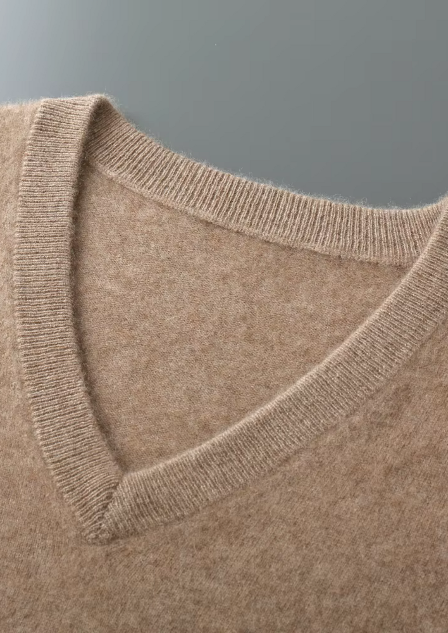 Men's Extra-Fine Merino Wool V-Neck Vest – ASCENDARY®