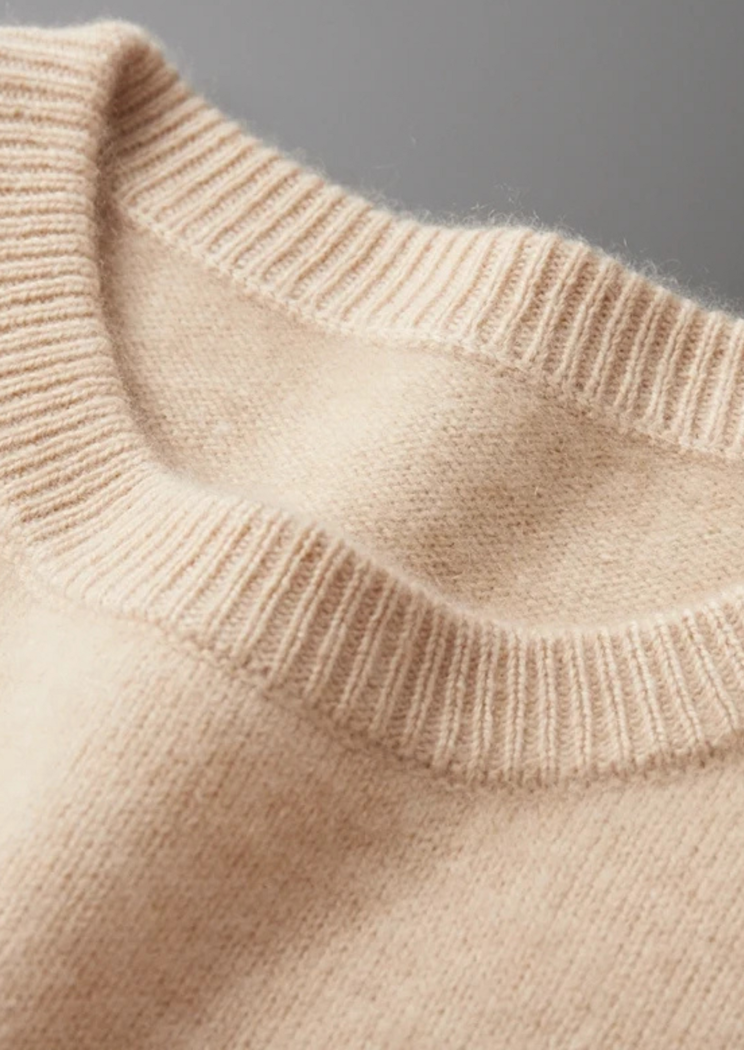 Men's Extra-Fine Merino Wool Crewneck Sweater – Classic Fit – ASCENDARY®