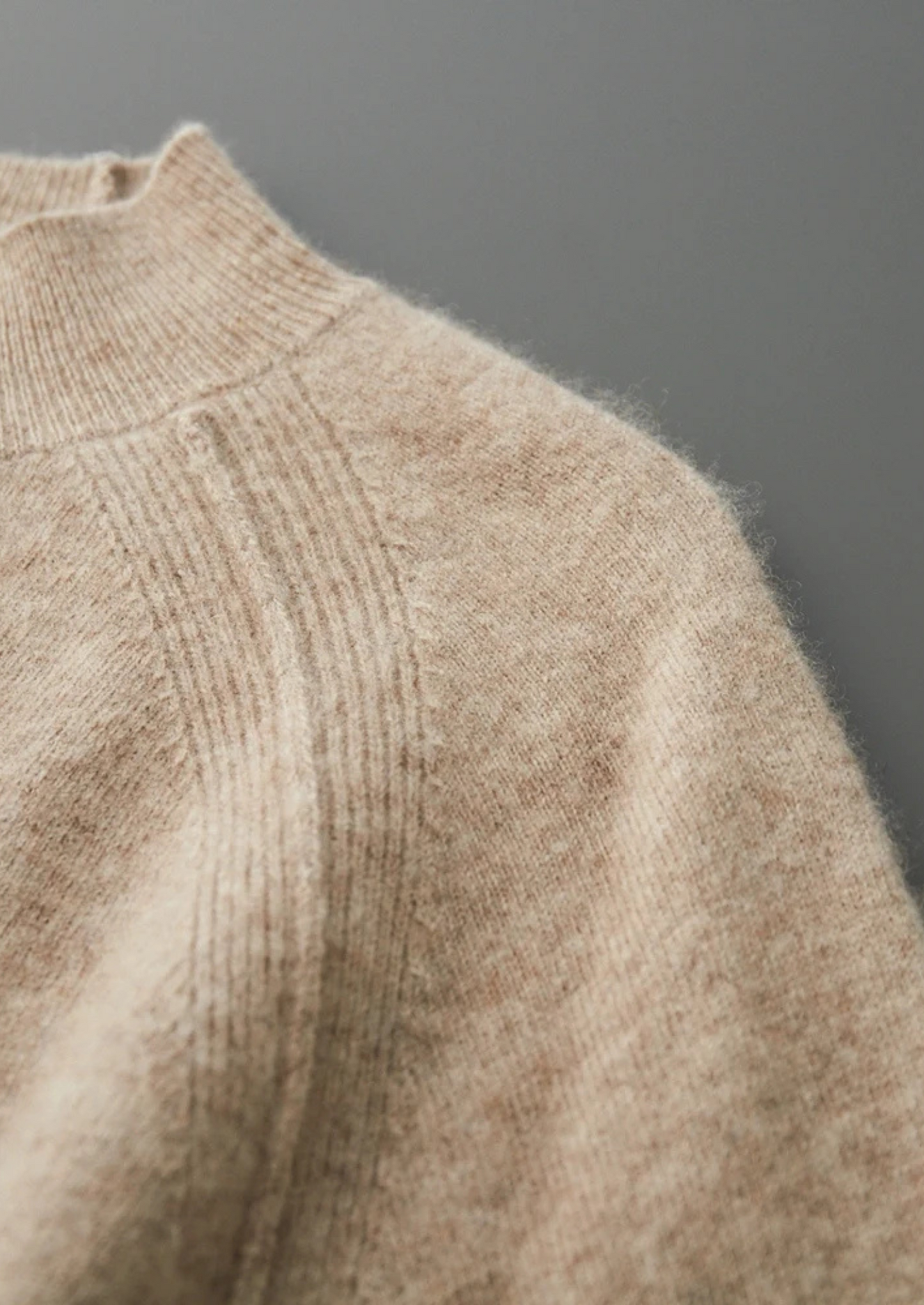 Men's Extra-Fine Merino Wool Raglan Mock Neck Sweater – ASCENDARY®