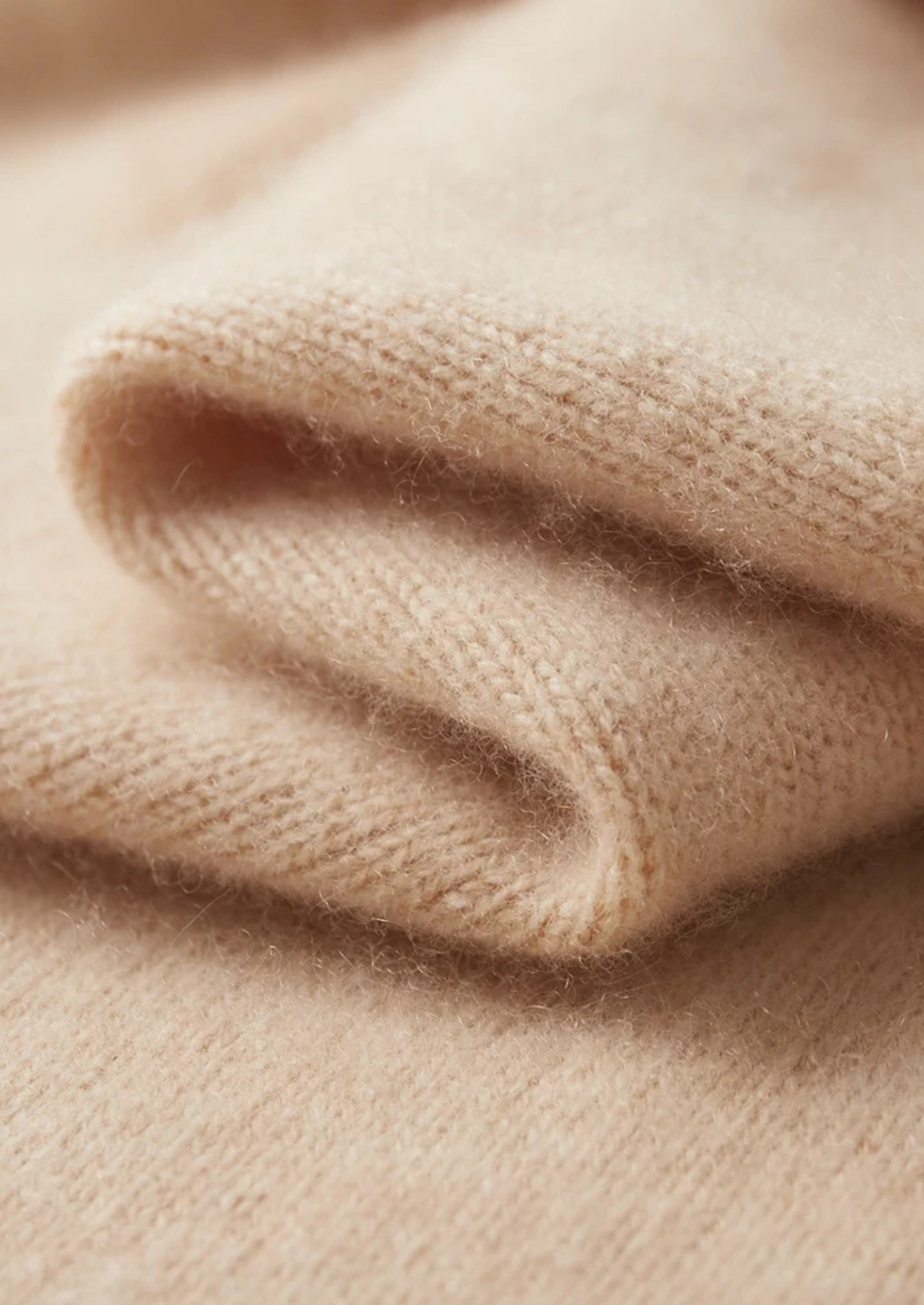 Men's Extra-Fine Merino Wool Crewneck Sweater – Classic Fit – ASCENDARY®