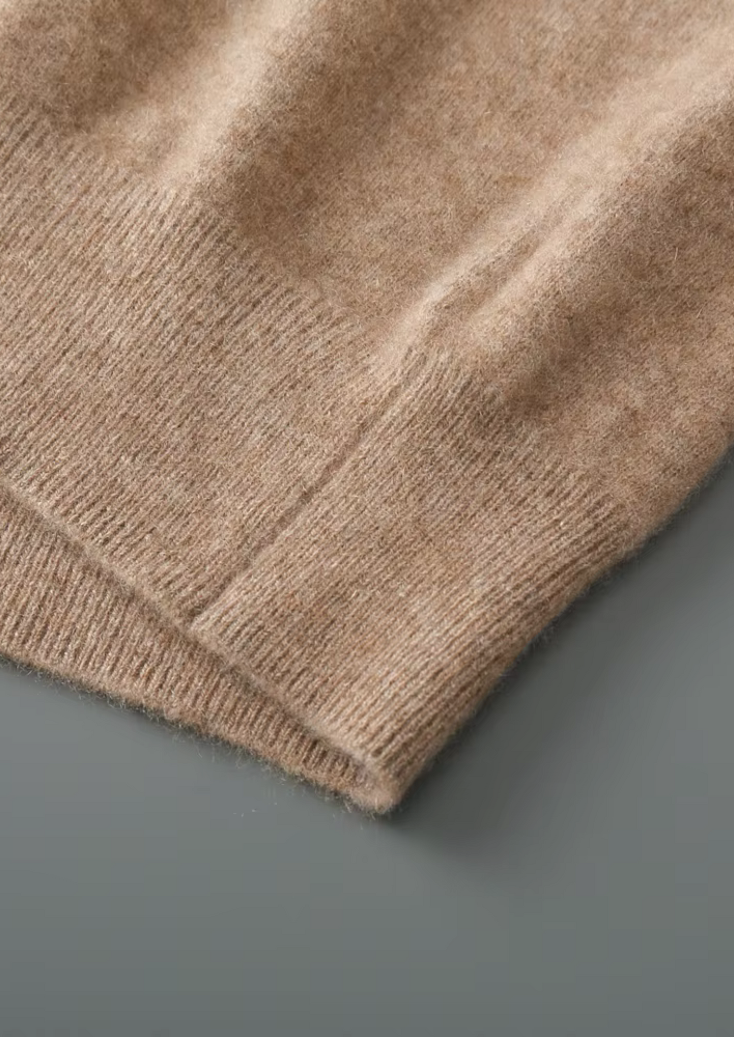 Men's Extra-Fine Merino Wool V-Neck Vest – ASCENDARY®