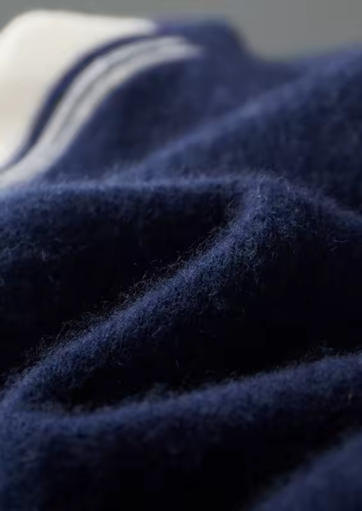 100% Cashmere Damien Tracksuit – Luxury Set | ASCENDARY®
