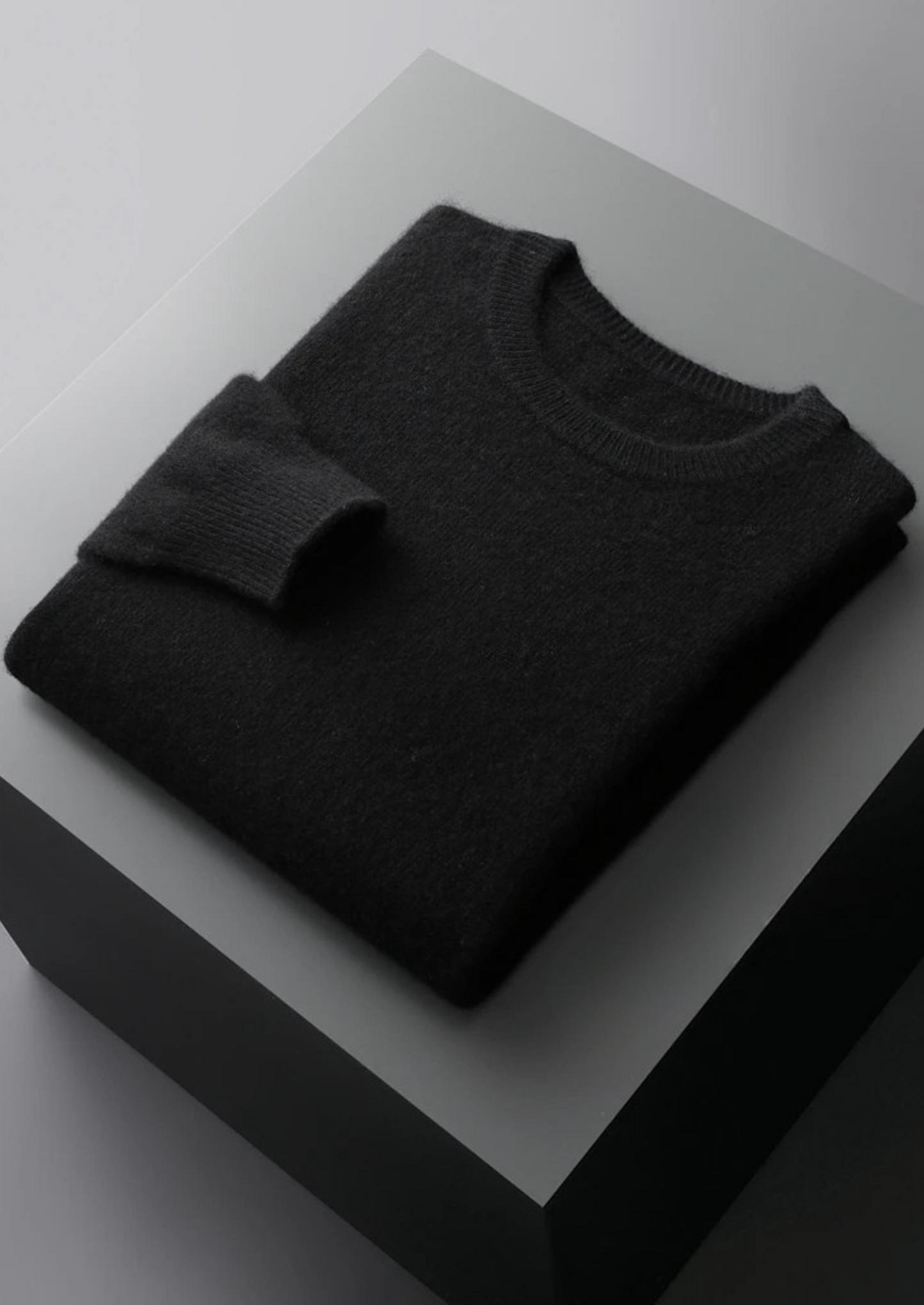 Men's Extra-Fine Merino Wool Crewneck Sweater – Classic Fit – ASCENDARY®