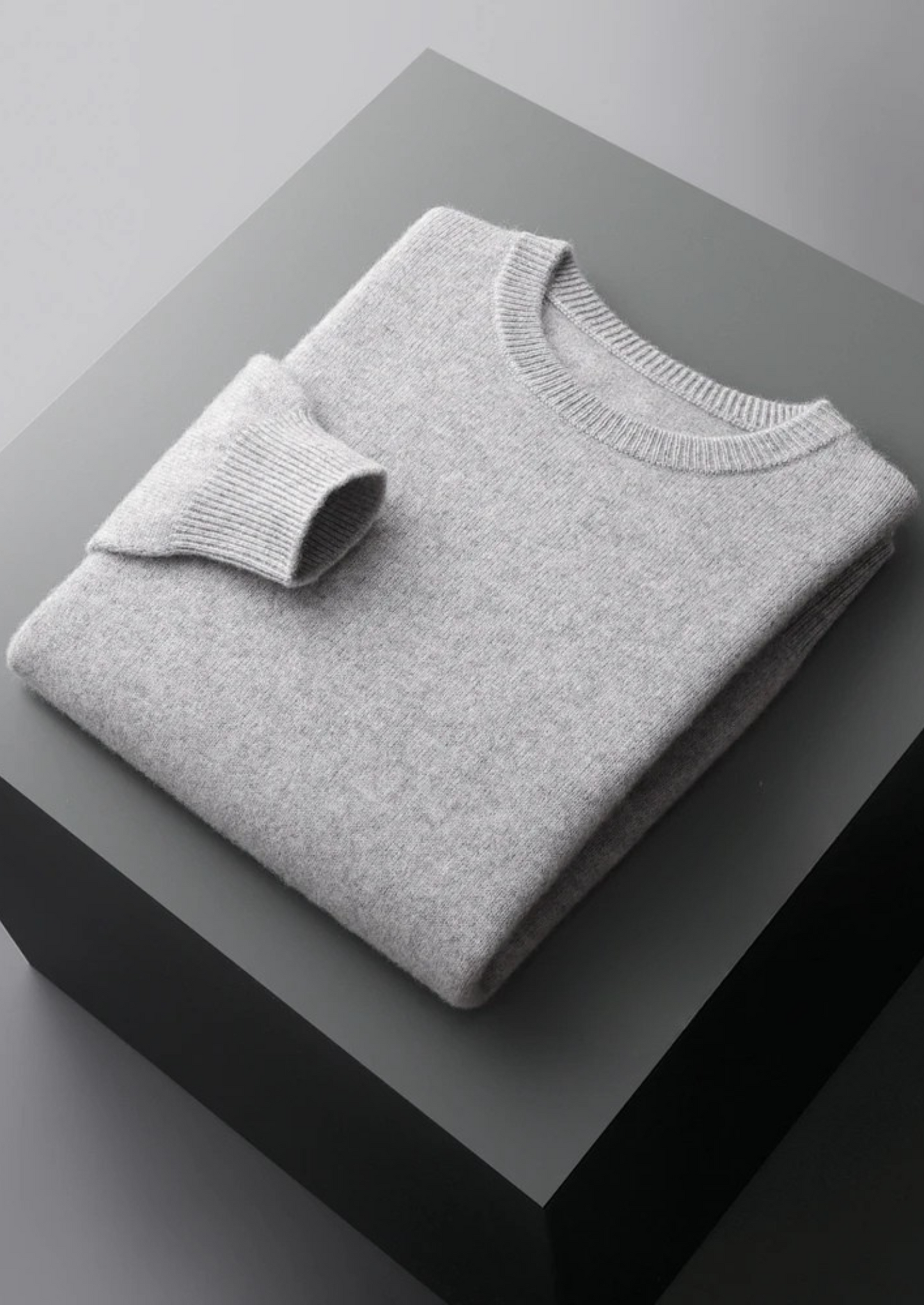Men's Extra-Fine Merino Wool Crewneck Sweater – Classic Fit – ASCENDARY®