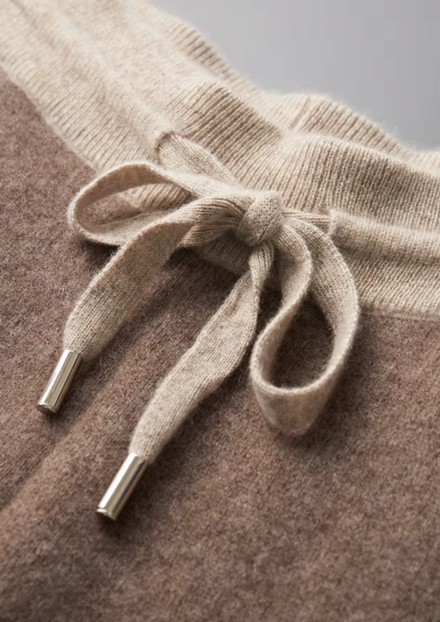 Men's 100% Cashmere Leisure Set – Sand – Zip Hoodie & Joggers – ASCENDARY®