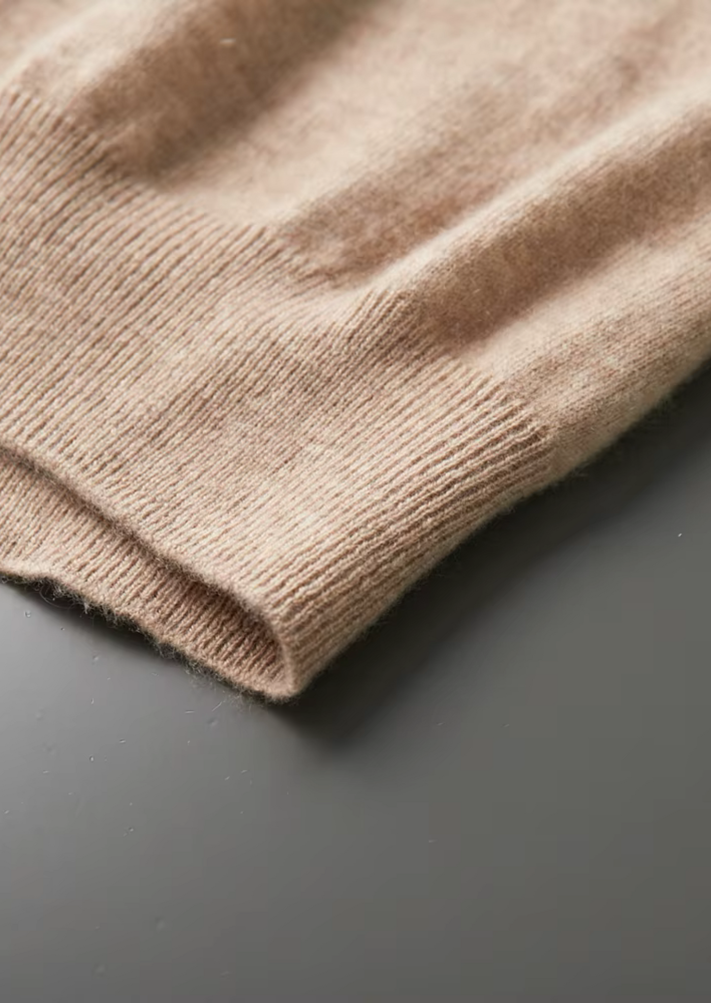 Men's 100% Cashmere Mock Neck T-Shirt – Luxury Knitwear – ASCENDARY®