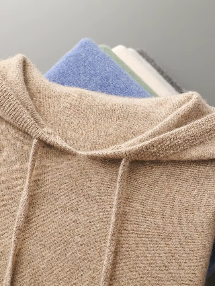 Men's Extra-Fine Merino Wool Leisure Hoodie – Relaxed Fit – ASCENDARY®