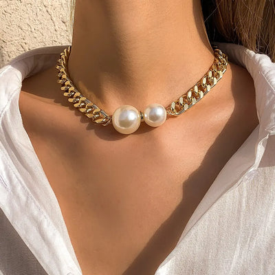 Savona Pearl Necklace