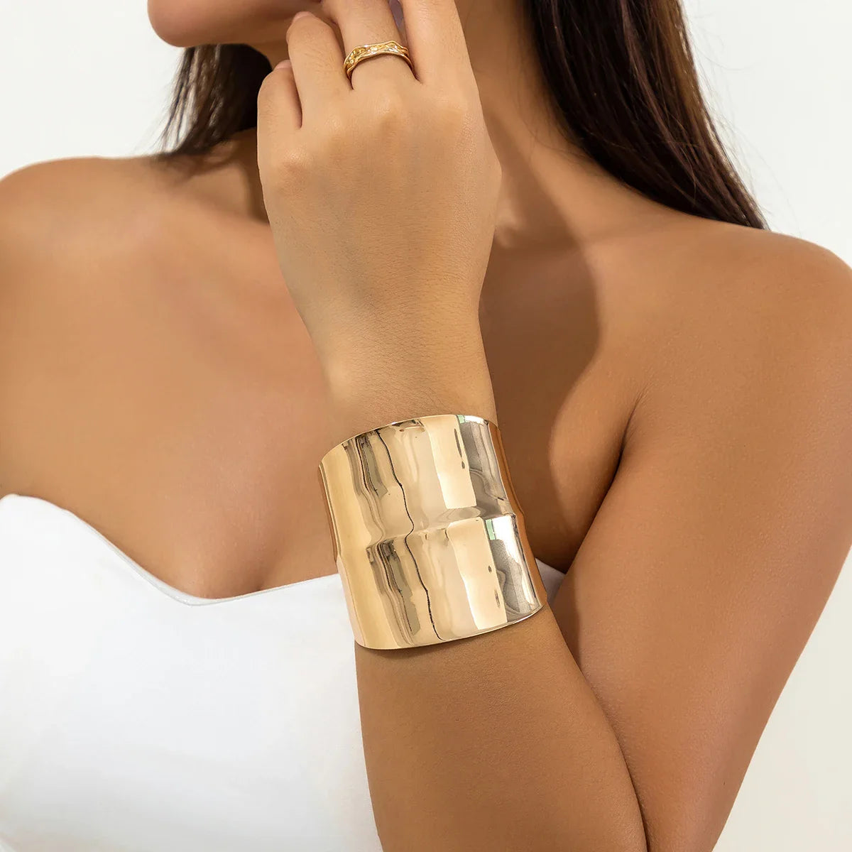 Savona Elara Cuff Bracelet