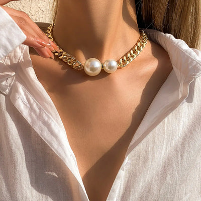 Savona Pearl Necklace