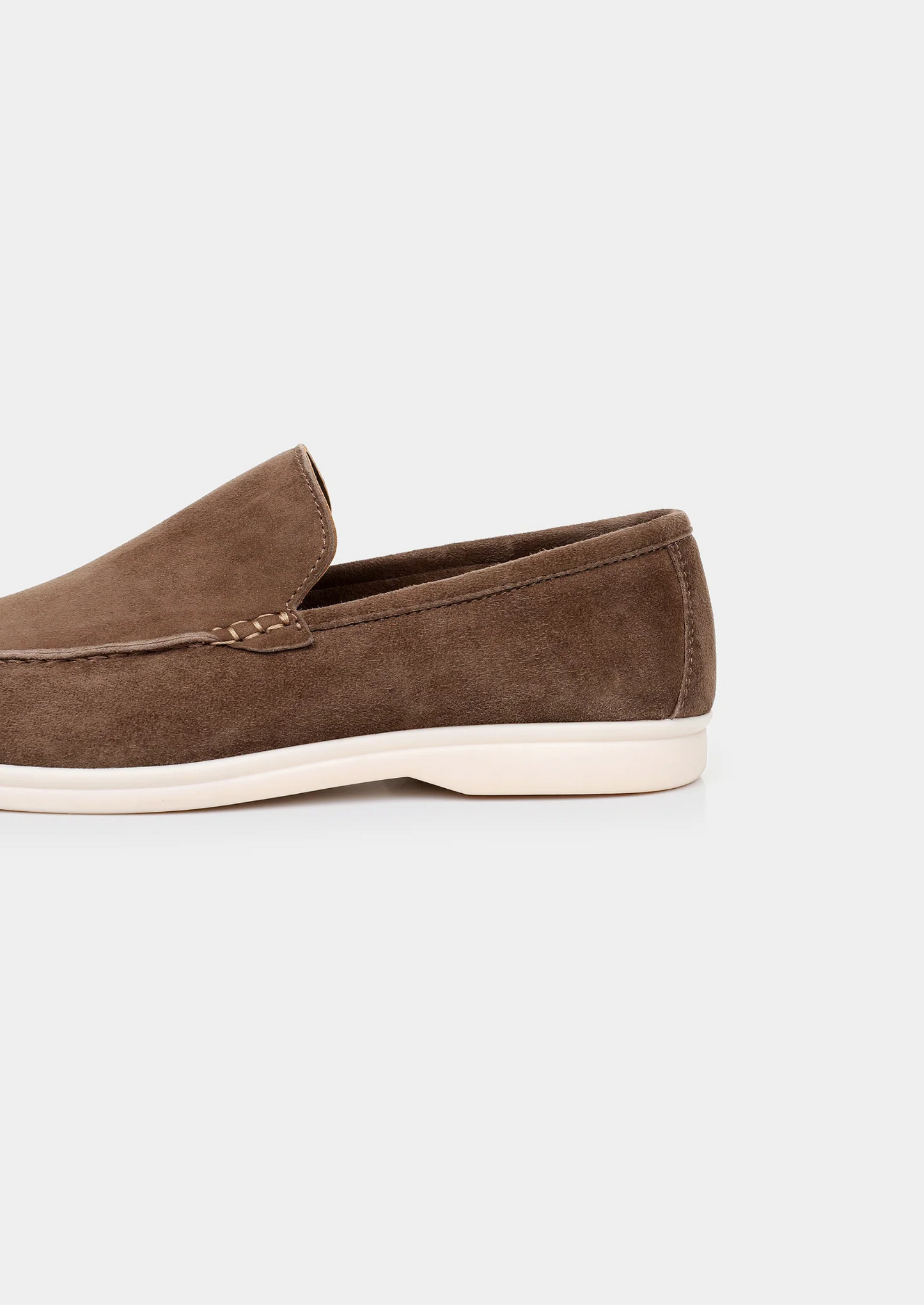 ASCENDARY Marina Loafers – Men's Hypoallergenic Suede Slip-On, Light Brown